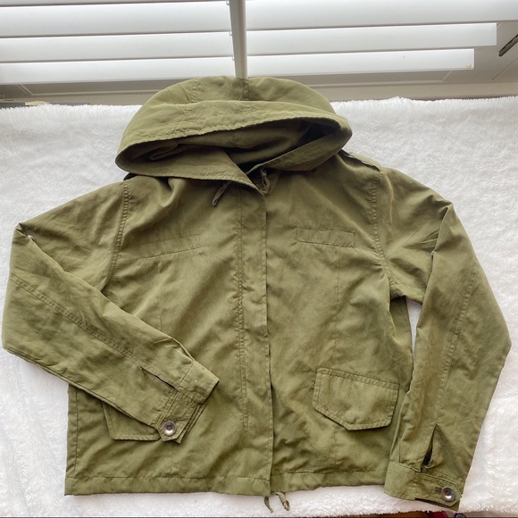 Brandy Melville Army Green Utility Jacket - Picture 4 of 8